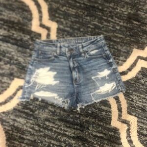 AE Strigid Mom Short